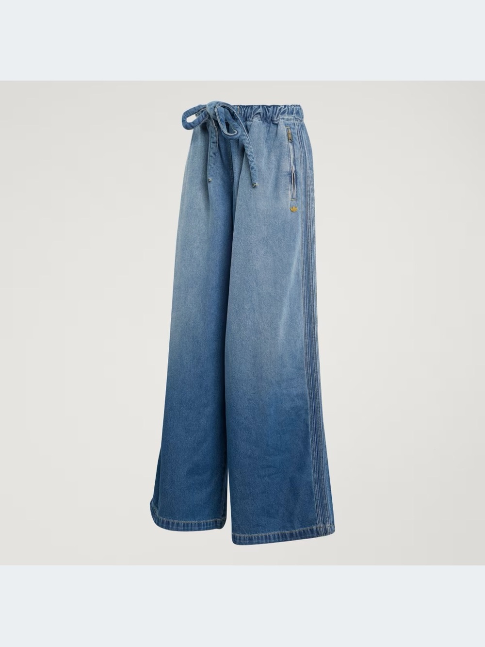 NWT | Adidas Originals KE1071
Women's Medium Vintage Denim Track Pants | 6